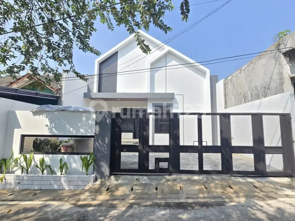 Dijual Cepat Rumah Bagus Siap Huni Lokasi Super Strategis di Bumi Puspitek Asri (Nempel Bsd)