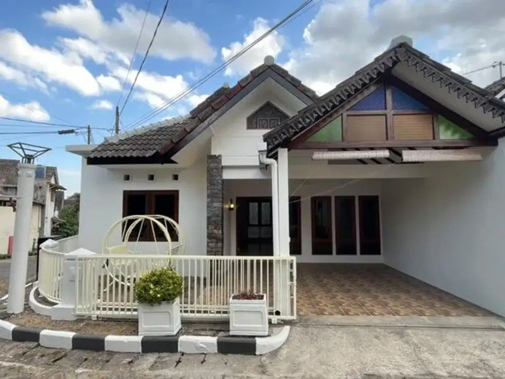 Rumah Nyaman Dekat Stadion Maguwoharjo & Jogja Bay - Perum Taman Krajan, Sleman