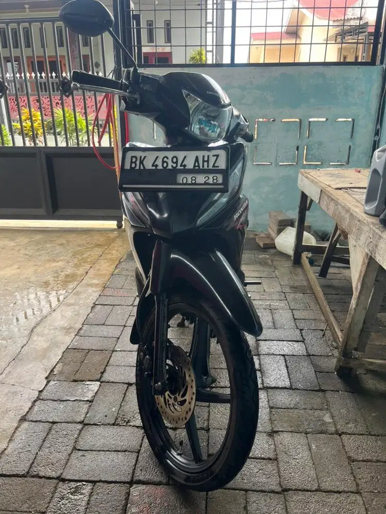 Dijual Revo 110 2018 pemilik pertama 7.5 Juta Nego