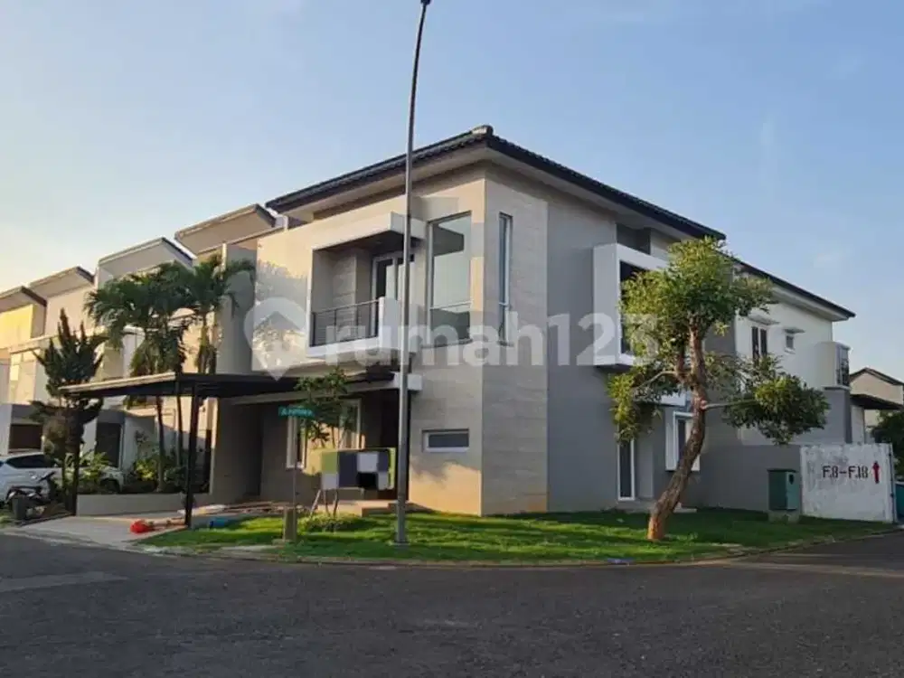Rumah Baru Hoek Kotak di The Icon Bsd City, Belakang Aeon Mall