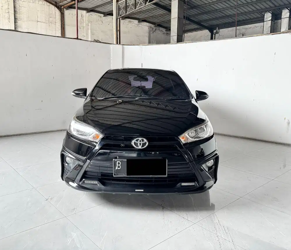 Toyota yaris s trd at jual kondisi apa adanya