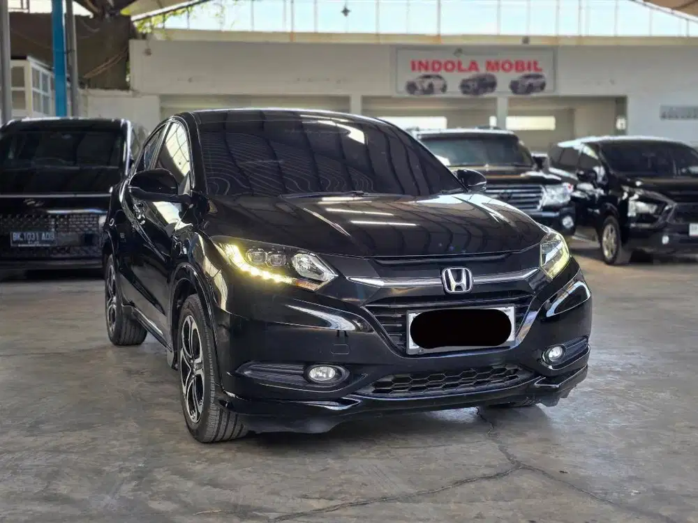 (TDP 34 JUTA) Honda HRV 1.8 Prestige CVT 2018