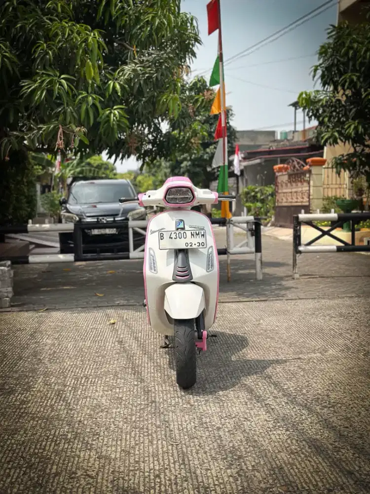 VESPA SPRINT S NEW MODEL 2024 PUTIH - TERMURAH SEINDONESIA
