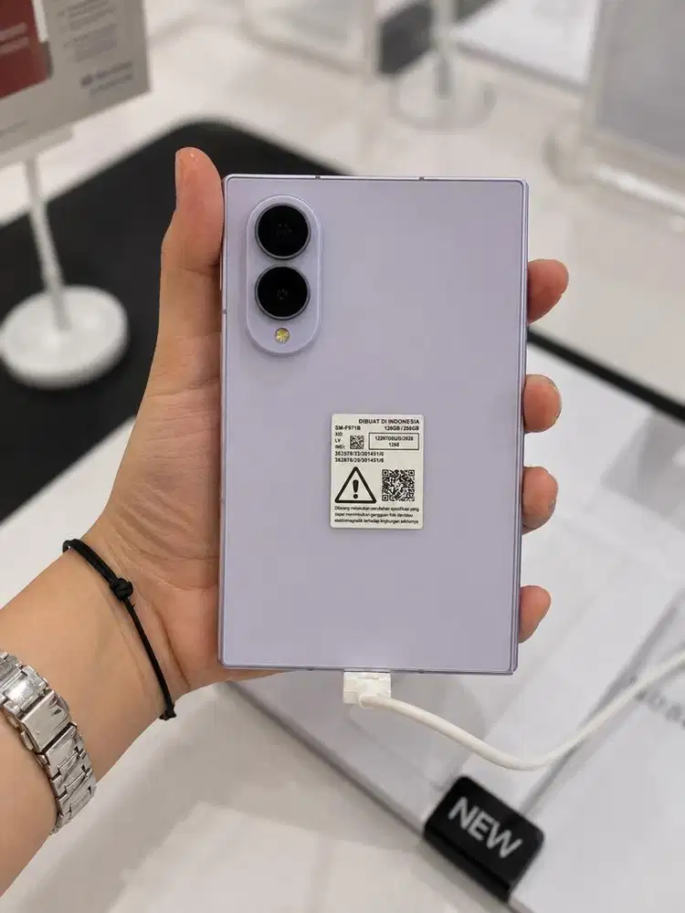 PRE ORDER GALAXY FOLD 8