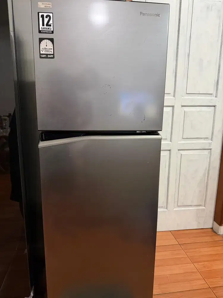 Kulkas Panasonic Inverter Eco Navi