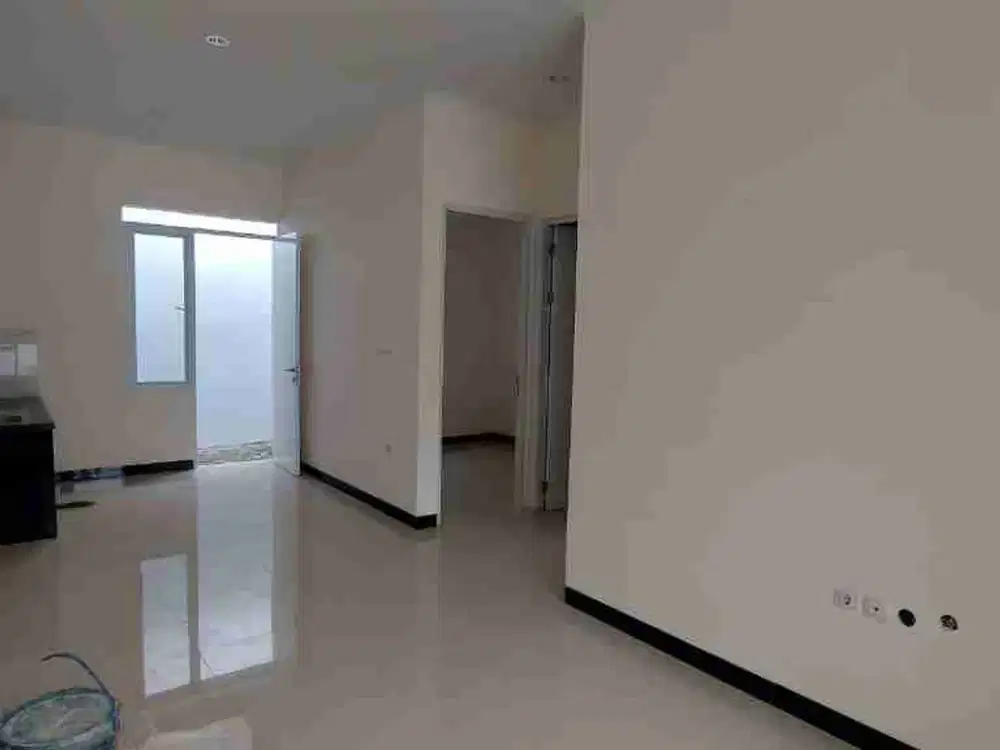 jual cepat rumah di taman Kopo indah 3