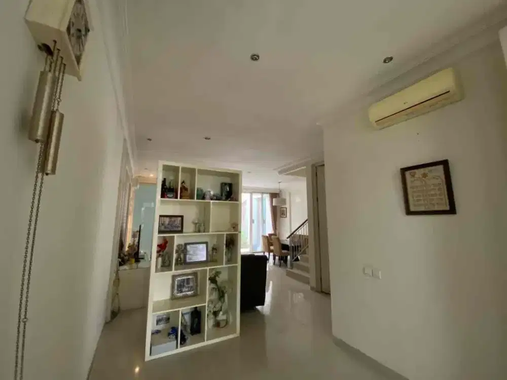 Pakuwon Indah The Mansion
