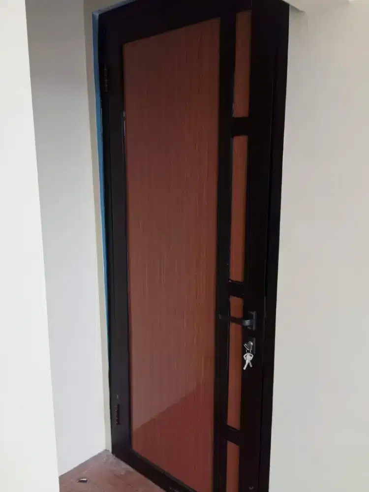 Pintu aluminium