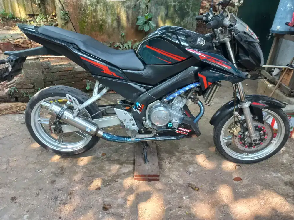 Yamaha vixion new R 2013