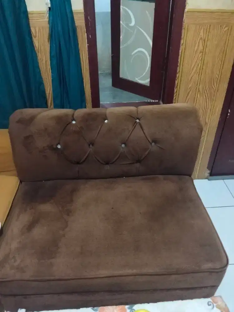 di jual sofa single
