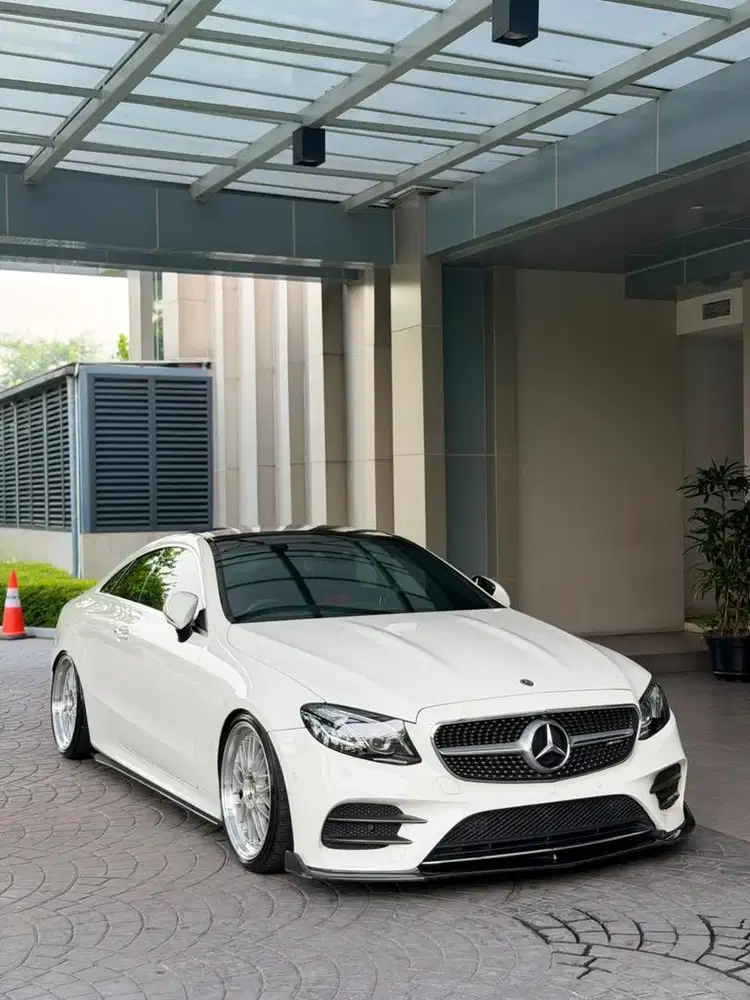 Mercedes Benz E300 Coupe NIK 2017 pemakaian 2018