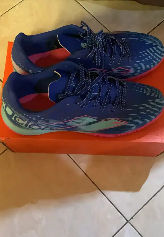 Mills x-lucid IN / Lucide size 43