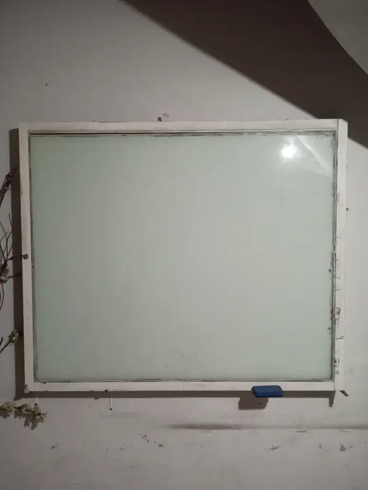 Papan tulis kaca/Glassboard