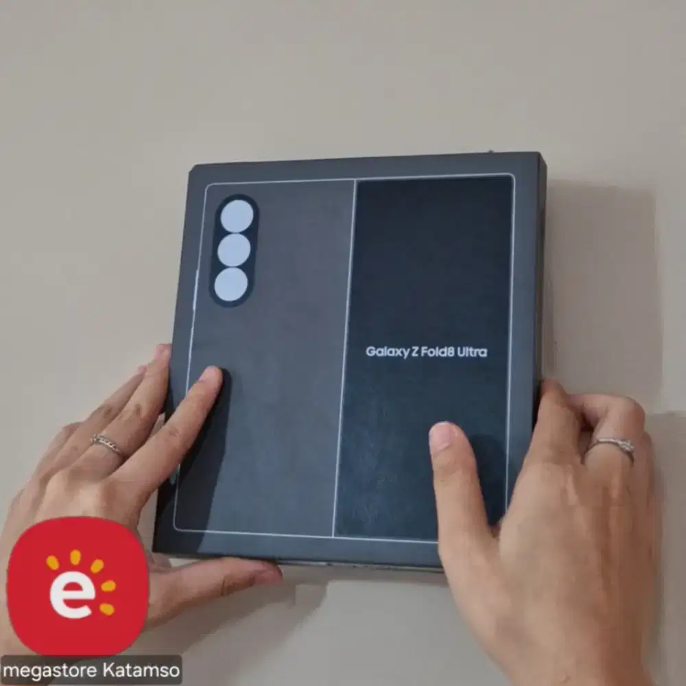 Samsung Z Fold8 Ultra 12/512Gb by Erafone