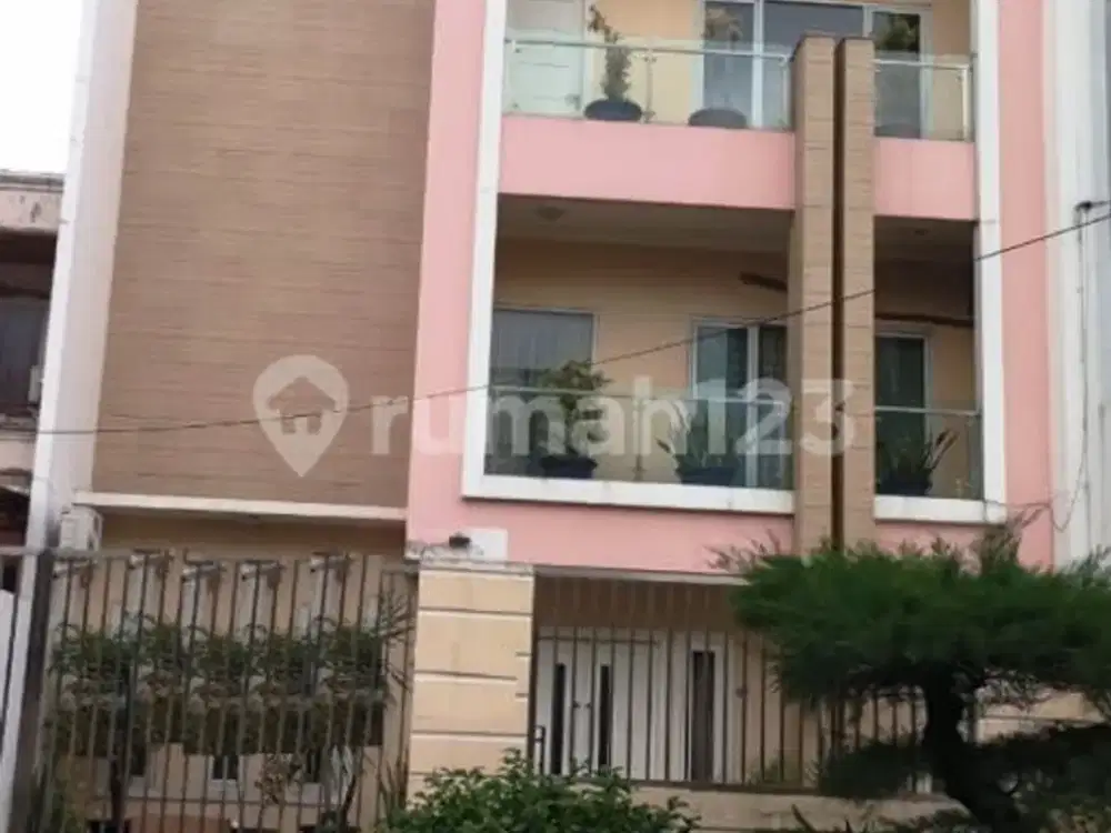 Dijual Rumah Di Taman Surya 5 kalidres