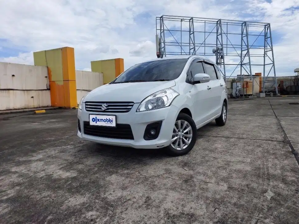 TDP 8, JT Suzuki Ertiga 1.4 GX Bensin-AT Putih 2015