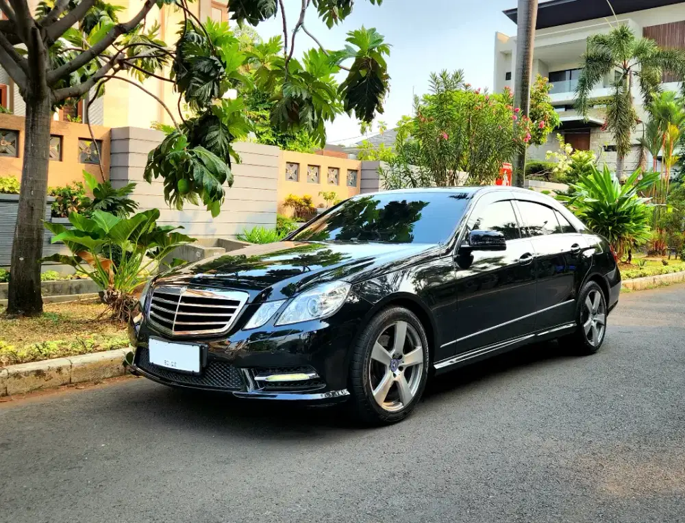 [CASH] E250 AMG 2013