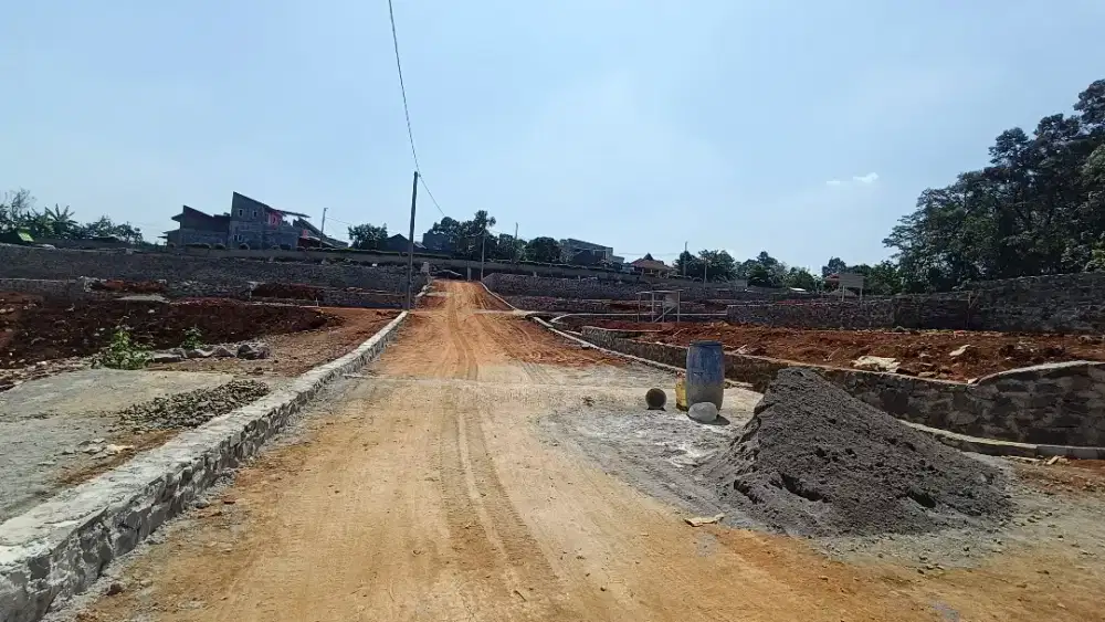 KAVLING BAGUS FREE PONDASI KELILING SIAP BANGUN DEKAT UNNES
