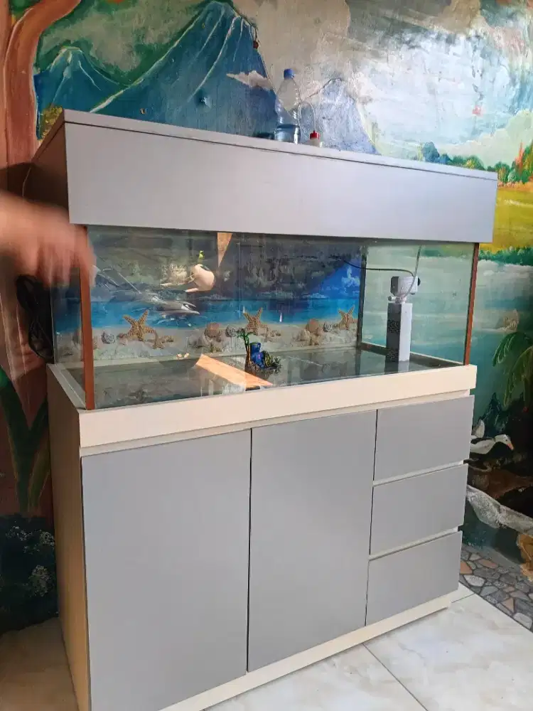 Lemari Aquarium