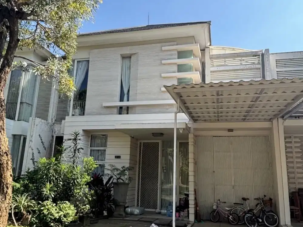 Nego! Furnish! Dijual Rumah Pakuwon City! Cluster Elite! 2 LT!