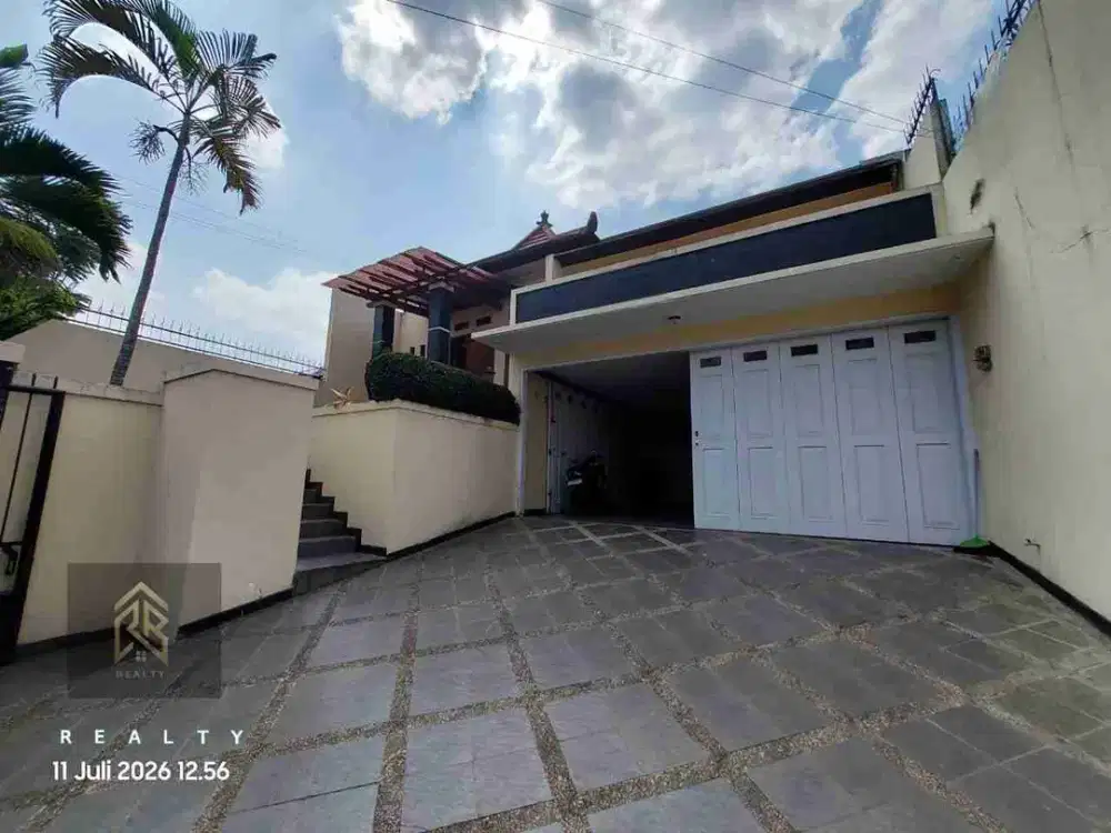 rumah 2lantai lingkungan asri di cigadung tubagus ismial dago bandung