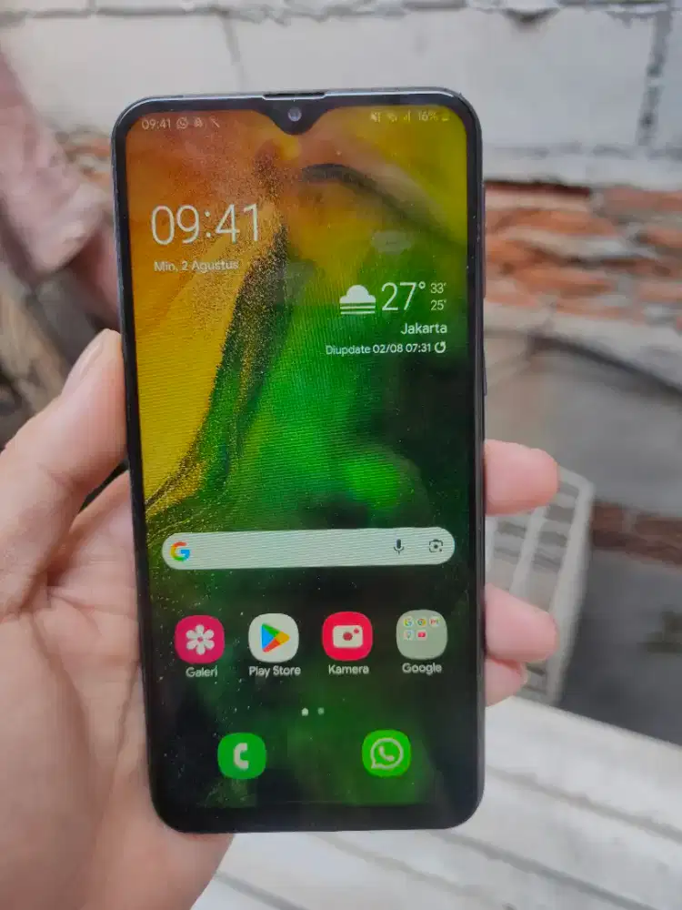 Samsung M20 3/32gb
