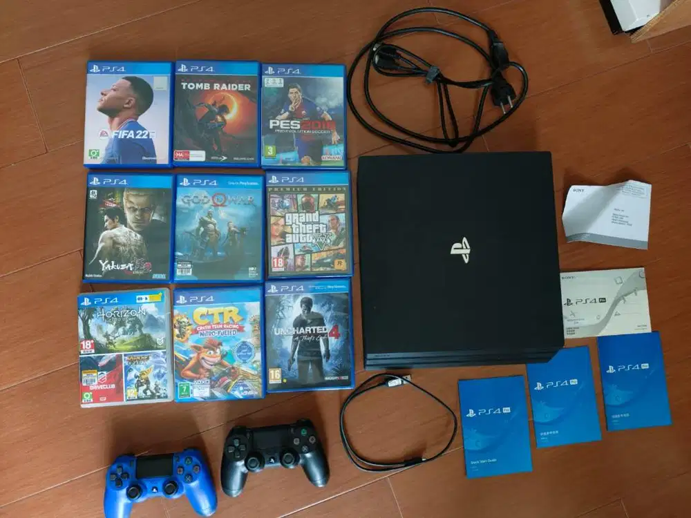 PS4 Pro [1TB] Original - Mulus siap pakai