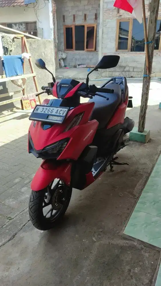 VARIO 160 ISS KEYLESS TAHUN 2023