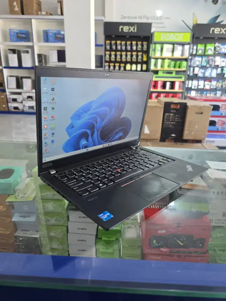 LAPTOP LENOVO I5 GEN11 RAM 16GB SSD 256GB TOUCHSCREEN