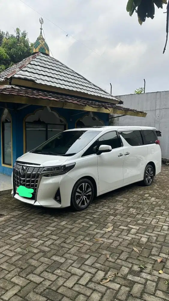 Toyota Alphard 2.5 type G transmisi A/T tahun 2023 Gen 3 terakhir