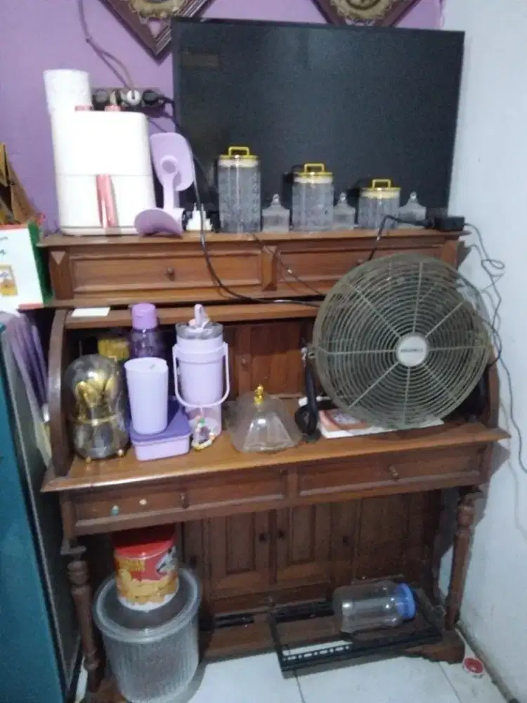 Meja laci kayu jati