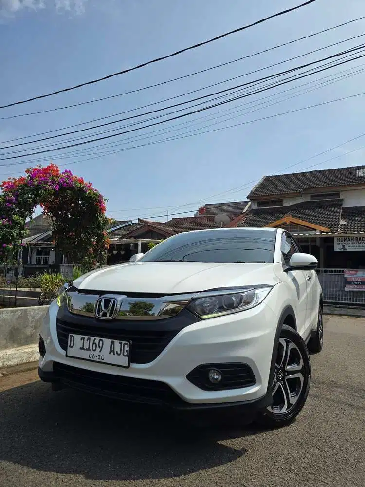 Honda HR-V E 2021 AT PAJAK PANJANG HRV E