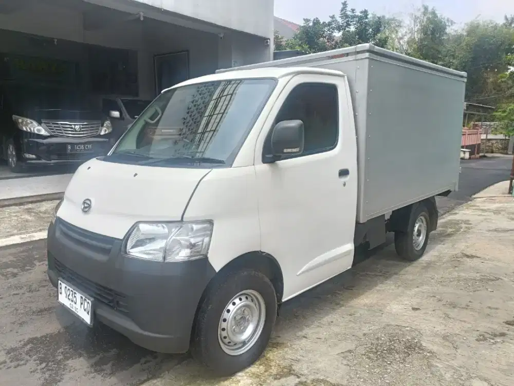 Daihatsu Gran max BOX AC PS th 2020