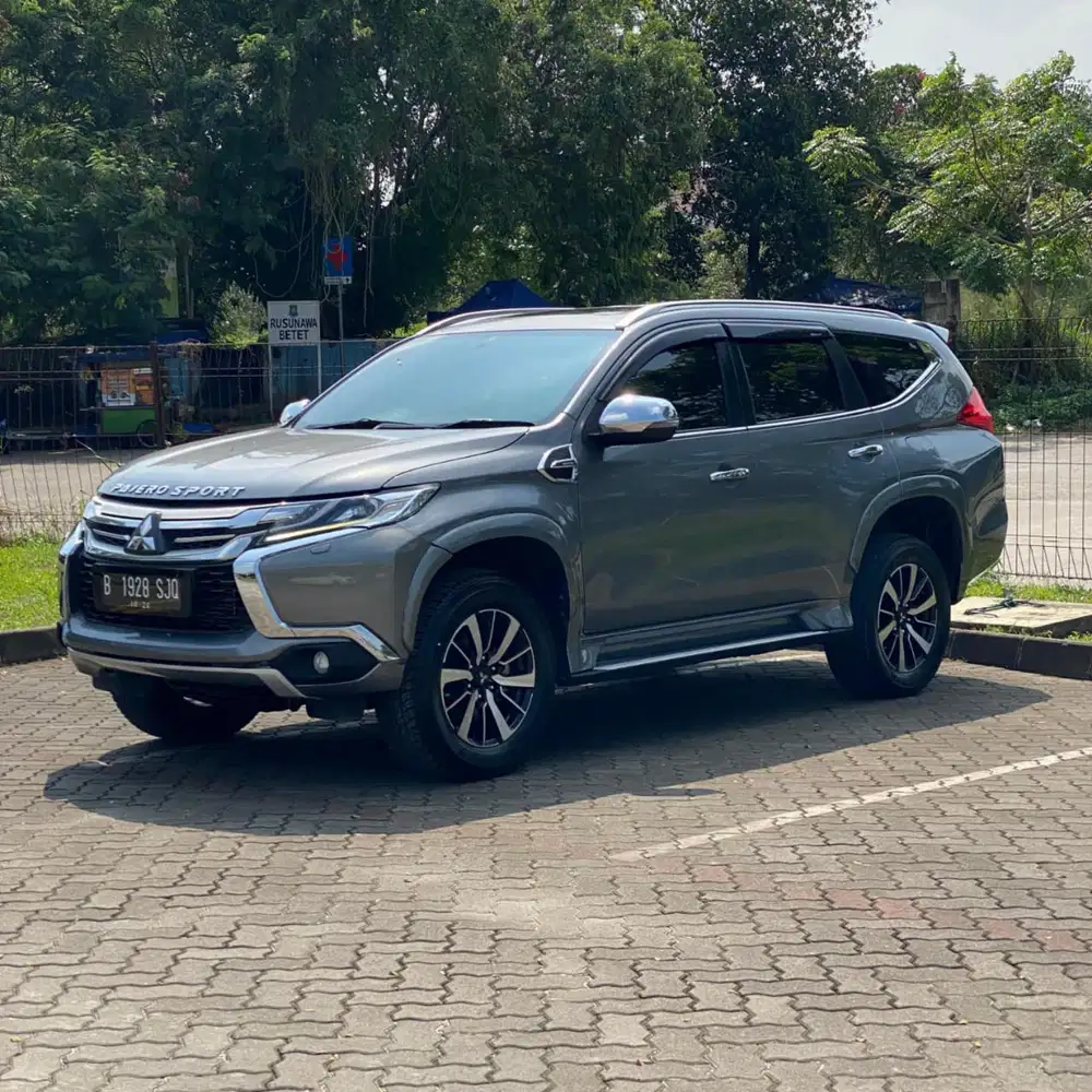Mitsubishi Pajero Dakar (4x2) 2,4