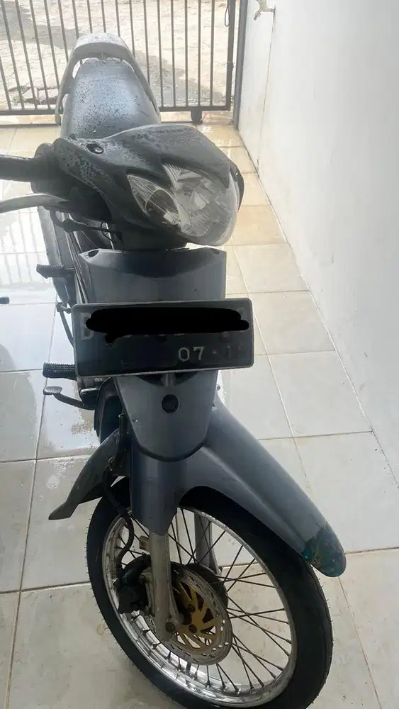 Suzuki Shogun 125 2004
