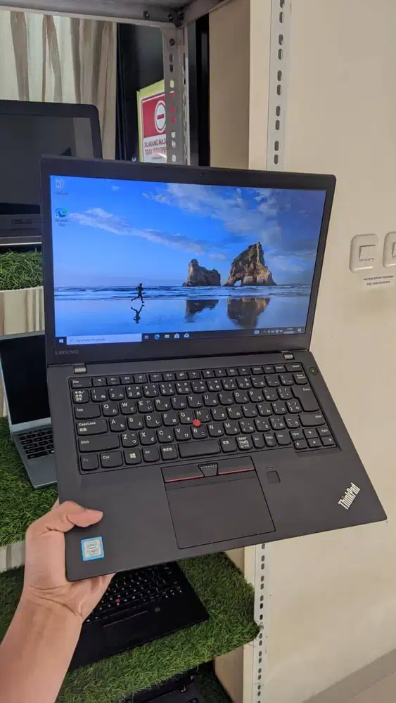 Laptop Lenovo ThinkPad T470s Core i5 Gen 7 SSD 256GB 14 Inch