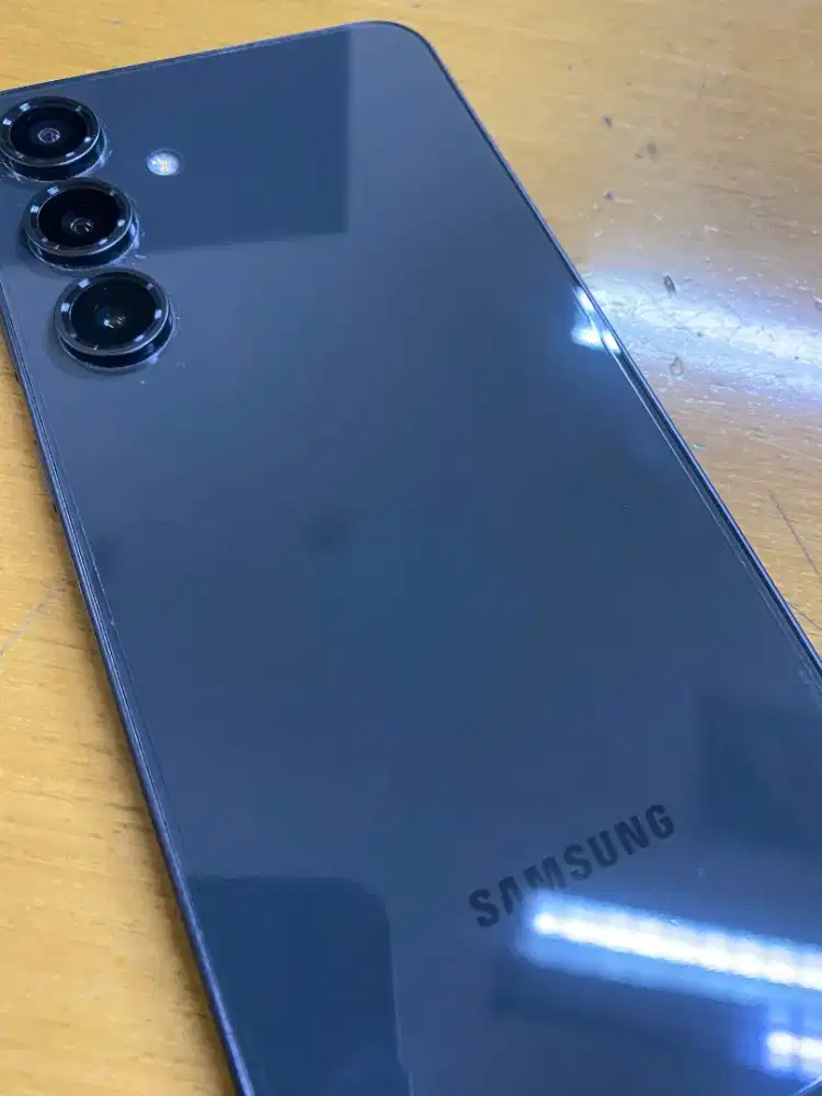 Samsung S24 FE 8/256GB