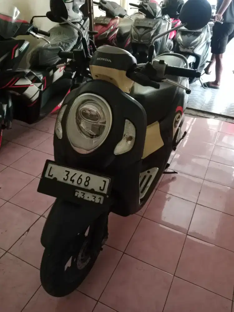 SCOOPY FASHION TAHUN 2021 PLAT L JAWA
