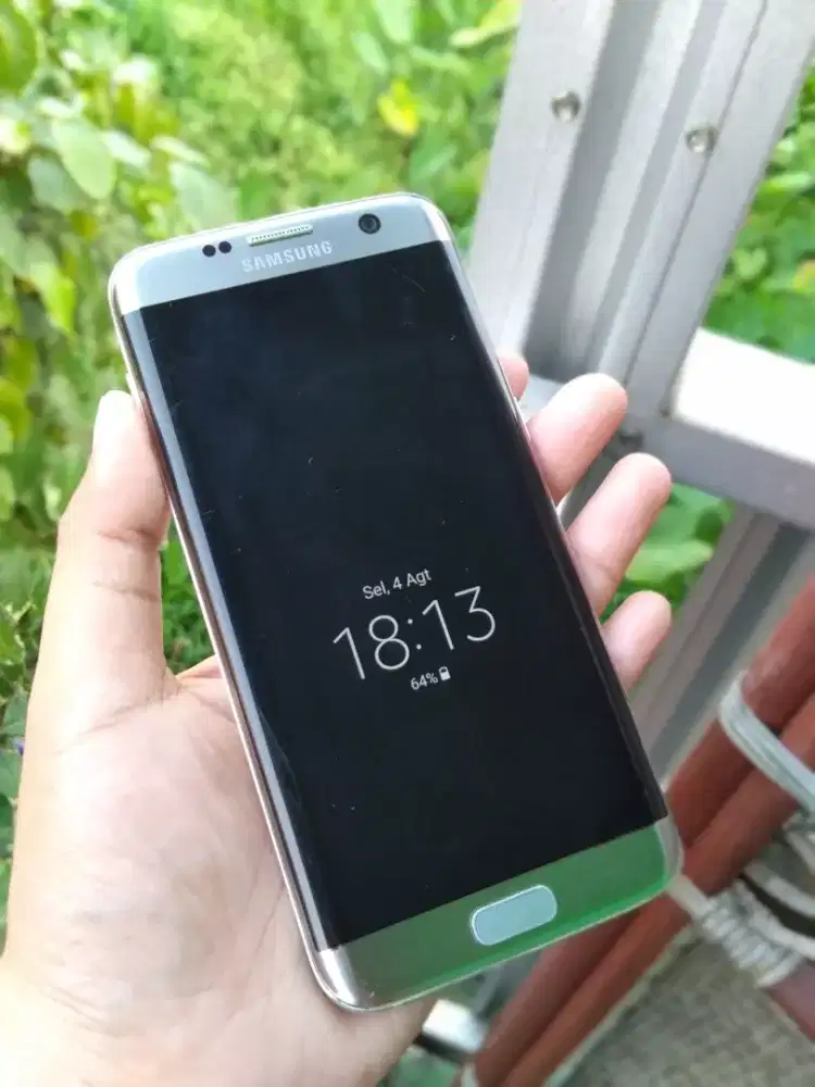 Samsung S7 edge 4/64gb