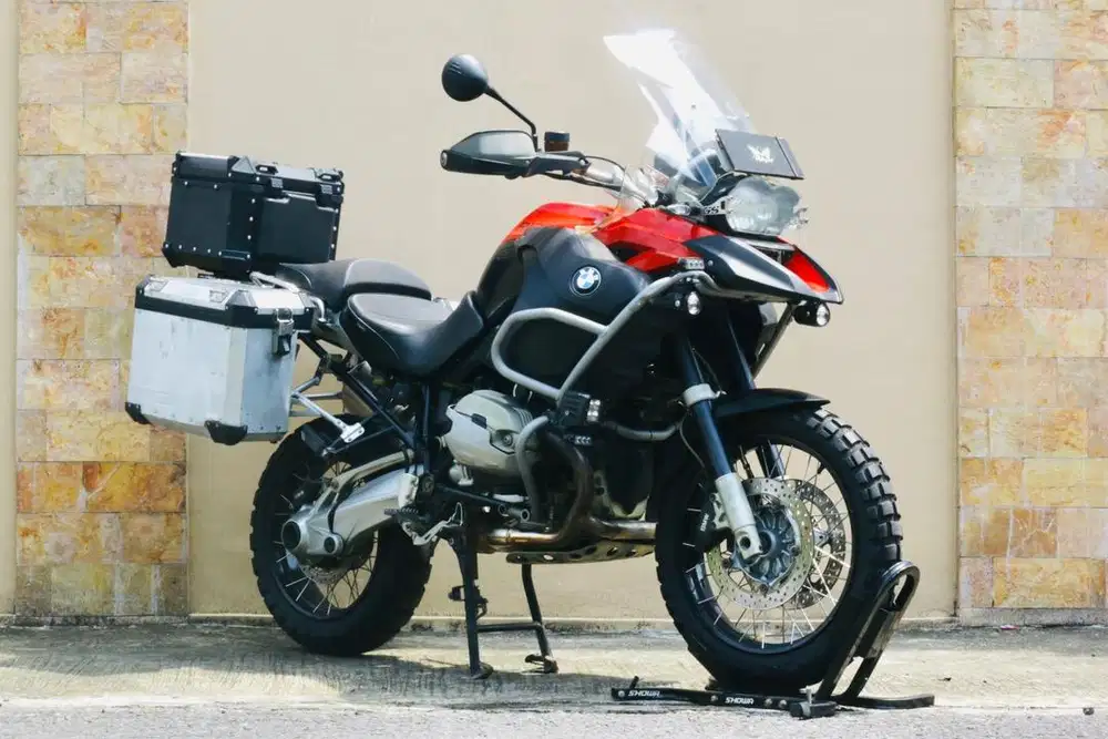 BMW R1200GS K25, Versys 1000, Africa Twin, Triumph Tiger