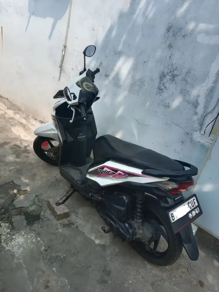 DiJual Motor Beat 2013