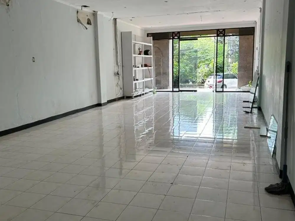 Kantor 3 Lantai Disewakan di Renon, Denpasar, Lokasi Strategis