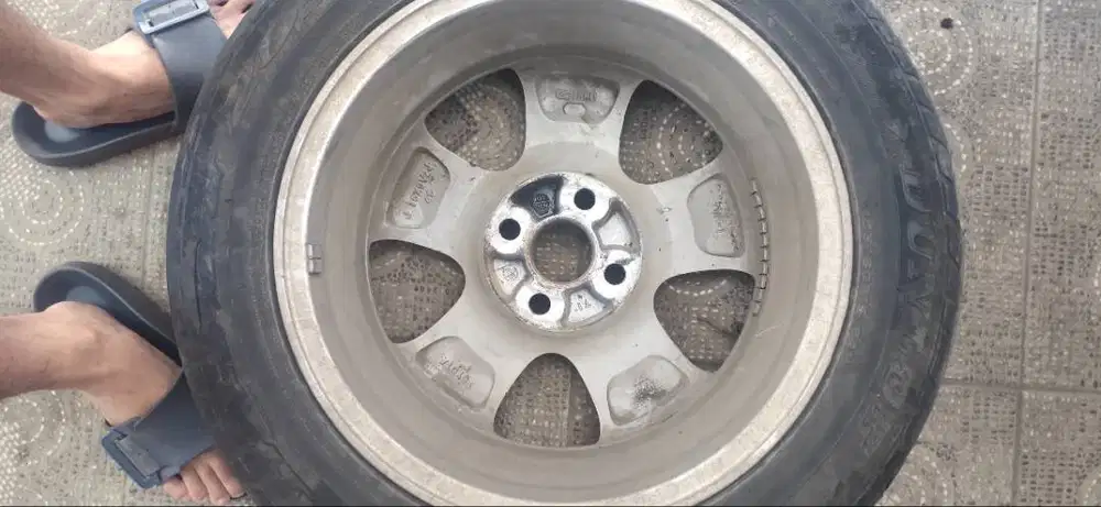 Velg serep vios