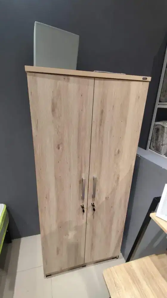 LEMARI KAYU 2 PINTU MINIMALIS