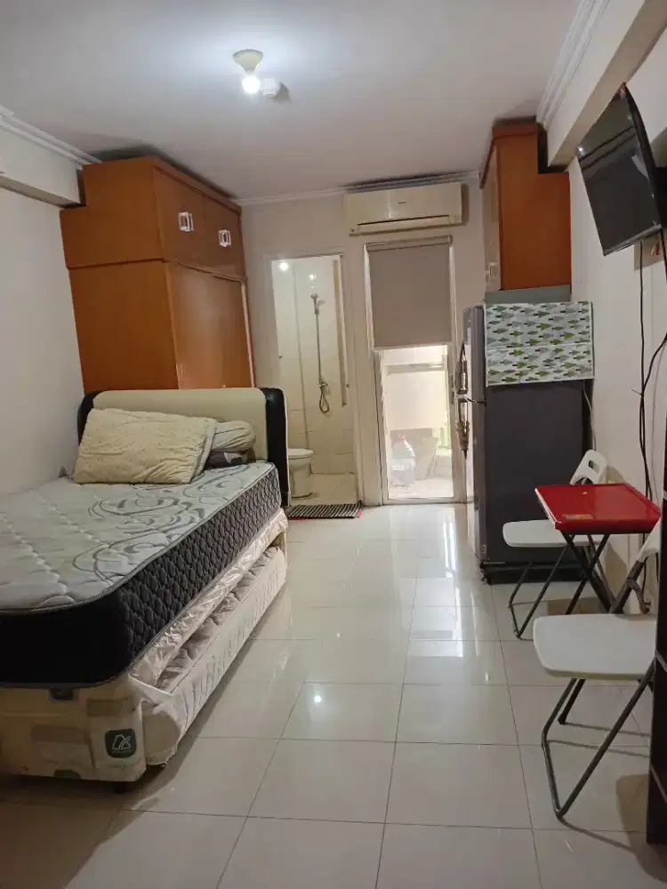 Disewakan apartemen kalibata city Tower Rafles studio furnish
