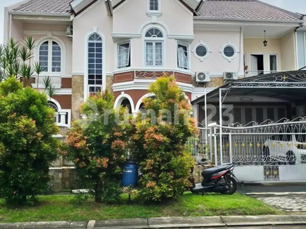 Dijual Rumah Bagus SHM Hadap Barat 2 Lantai 6 KT di BSD Puspita Loka Tangerang