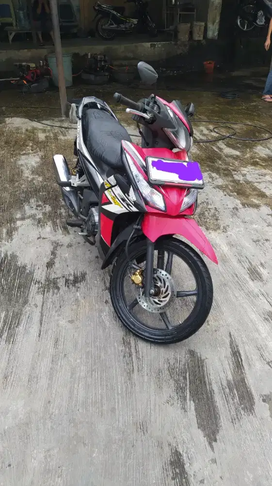 Honda Blade 2013