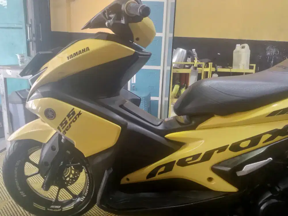 Aerox Kuning Istimewa