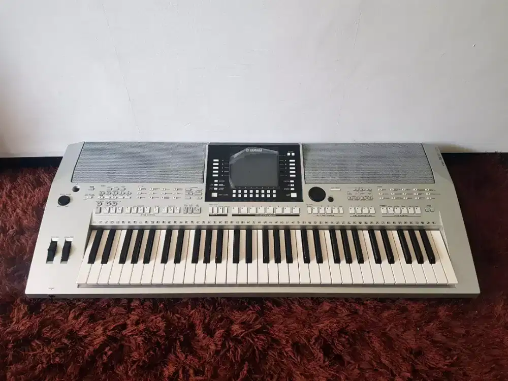 YAMAHA PSR 910 ISTIMEWA