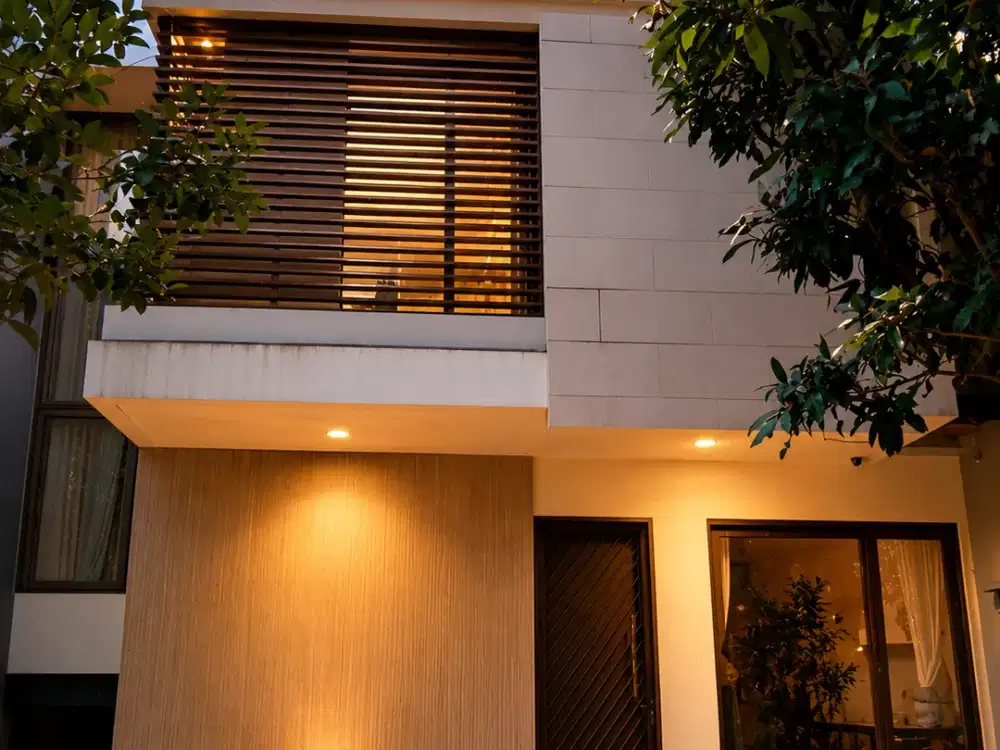 Rumah Minimalis 2 Lantai Siap Huni di The Eminent BSD Dekat Mall